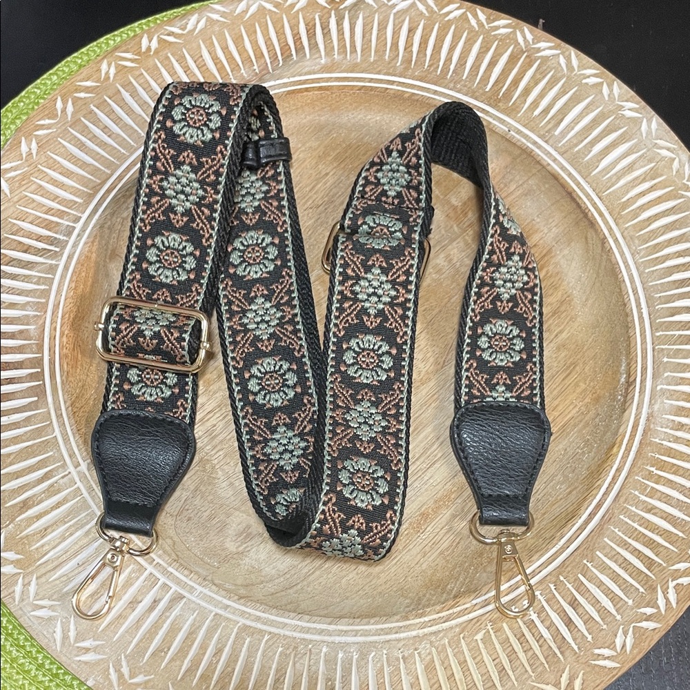 Floral Embroidered Guitar Strap